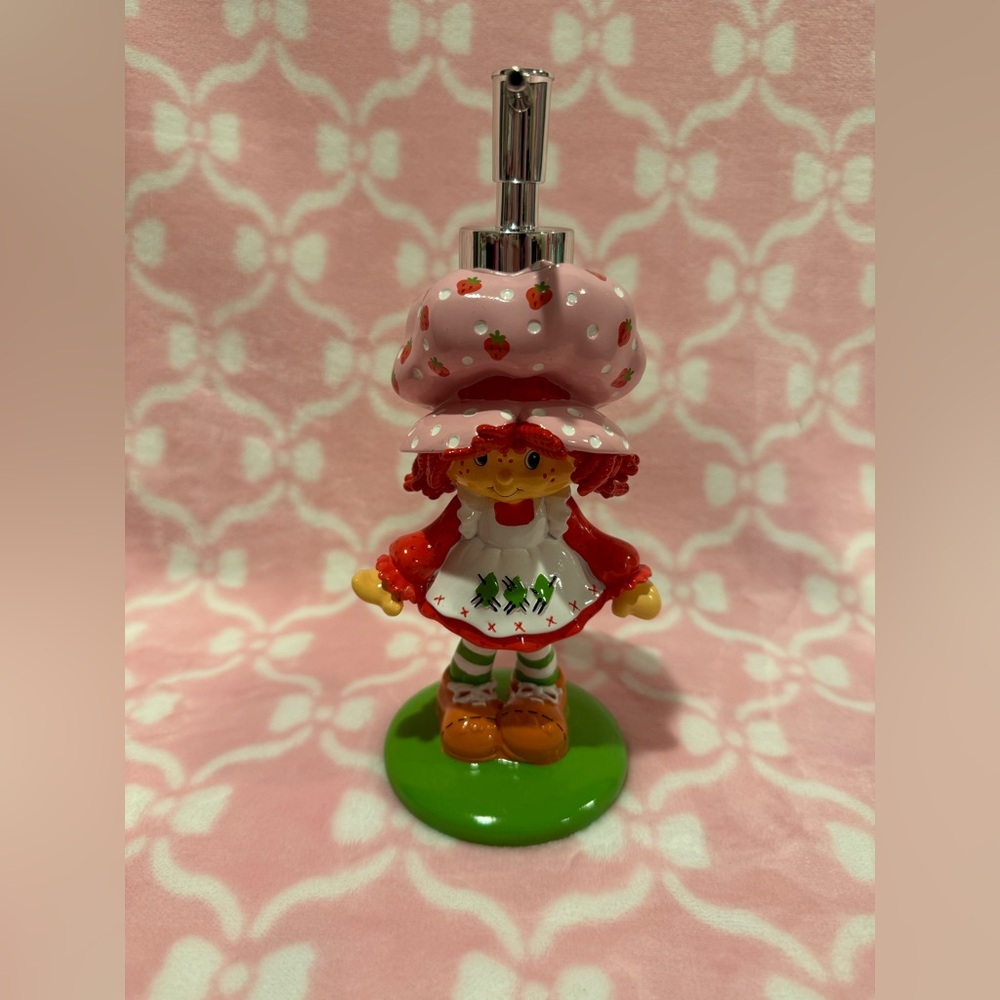 Strawberry Shortcake Lotion/Soap Dispenser
